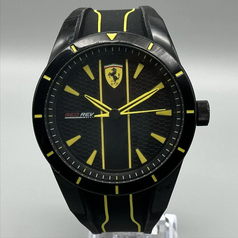 Ferrari RedRev Mens Watch 43mm Black Yellow Dial Black Silicone New Battery